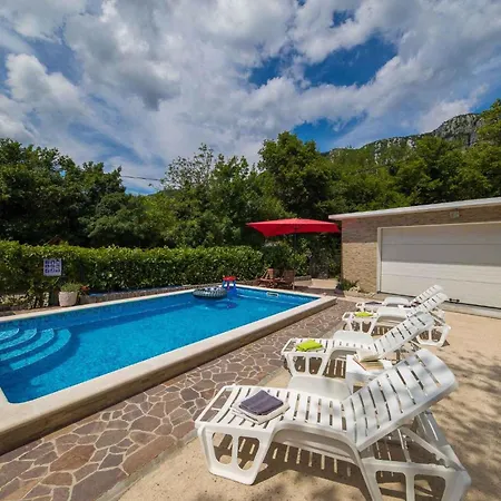 In 39291 別荘 Grižane